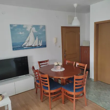 Apartment Apartman Sramek